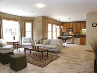 1618 Columbia Ave, Chicago IL  60626-4111 exterior