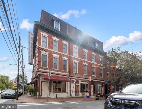 633 3rd St, Philadelphia PA  19147-2301 exterior