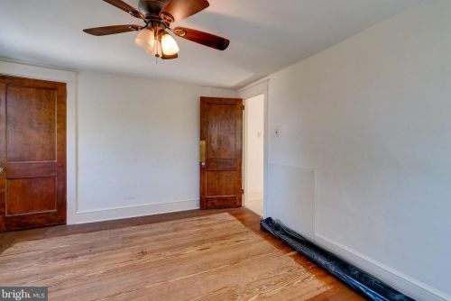 10 Grandview Ave, Lancaster PA 17603-6671 exterior