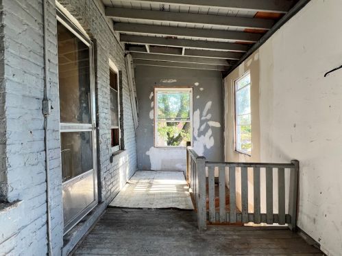 1059 Keystone Ave, Chicago IL 60639-3723 exterior