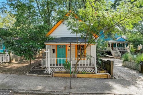 142 Berean Ave, Atlanta GA 30316-1102 exterior