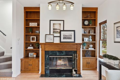 1774 Ainslie St, Chicago IL 60630-2018 exterior