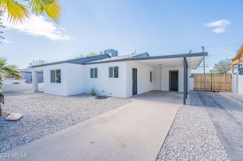 3018 26th St, Phoenix, AZ 85016-7922