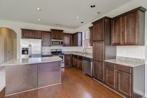 2505 Oakleaf Rdg, Lithonia, GA 30058-6638