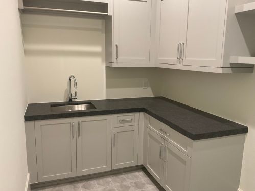 5271 Lk Forrest Dr, Atlanta GA 30342-2524 exterior