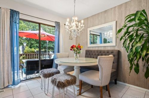 140 Cypress Rd, Hartford, CT 06111-5608