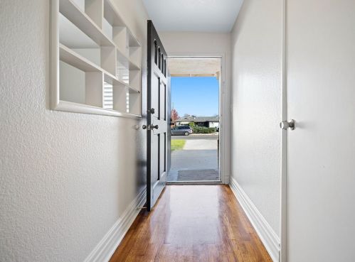 1861 Denair Ave, Turlock CA 95382-1815 exterior