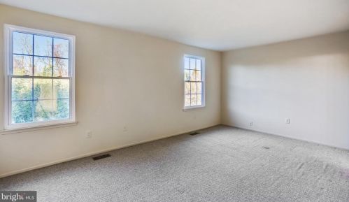 15901 Indian Hills Ter, Rockville MD 20855-2626 exterior