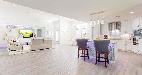 4002 Mackemer Rd, Fort Pierce FL  34953-7065 exterior