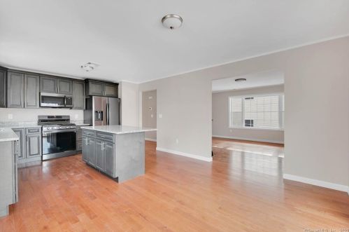 180 Wilcox St, New Britain CT 06051-1231 exterior