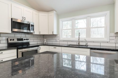 3763 2 St, Kalamazoo MI 49009-9319 exterior