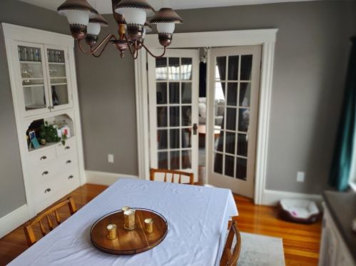 52 May St, North Andover MA 01845-2328 exterior