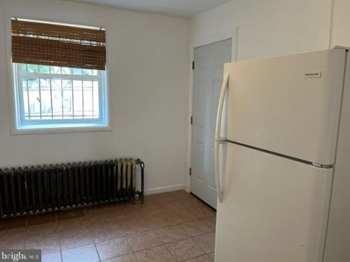 2226 6th St, Philadelphia PA  19133-2503 exterior