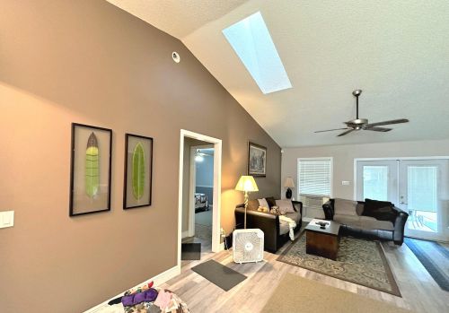 1191 Curtis St, Fort Pierce, FL 34983-2557