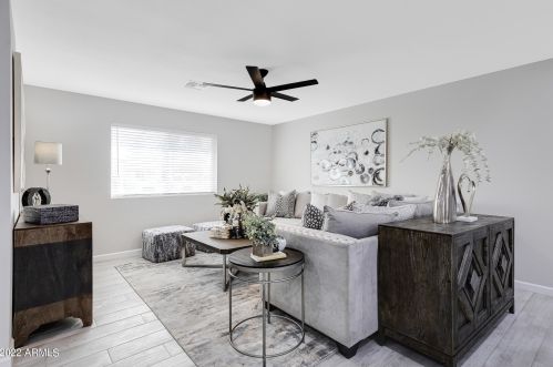 1132 Linda Ln, Chandler AZ 85226-1649 exterior