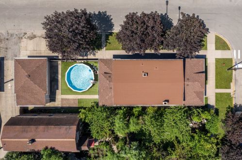 2500 59 Ave, Chicago IL 60804-2123 exterior