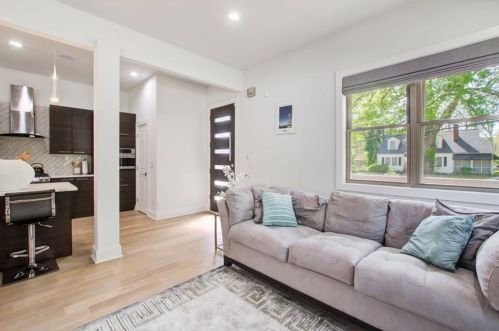 210 Mathewson Pl, Atlanta GA  30314-2629 exterior