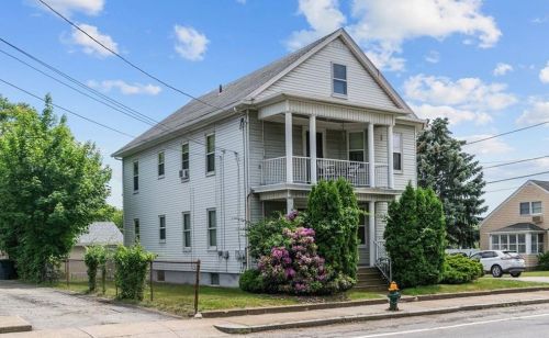 1146 Plainfield St, Providence, RI 02919-6737