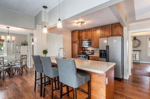 80 Lakeshore Blvd, Meskegon MI 49444-3819 exterior