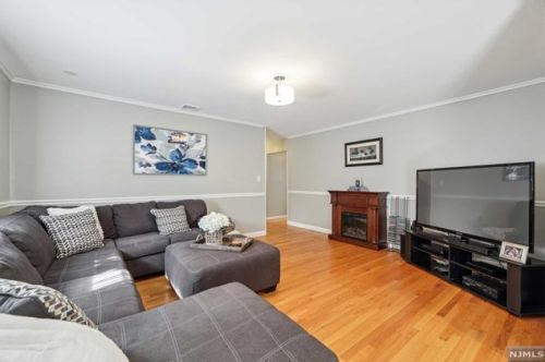 207 Alexander Ave, Montclair NJ  07043-2032 exterior