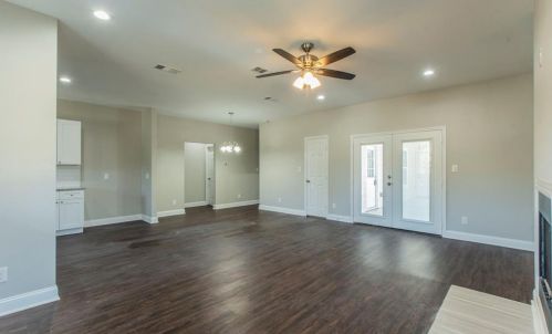 732 Hanna St, Denison TX  75020-6911 exterior