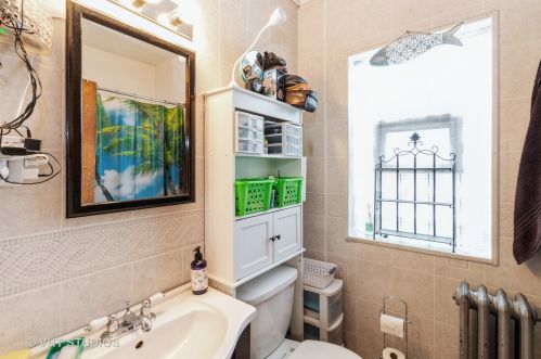 3922 Leclaire Ave, Chicago IL 60641-5083 exterior