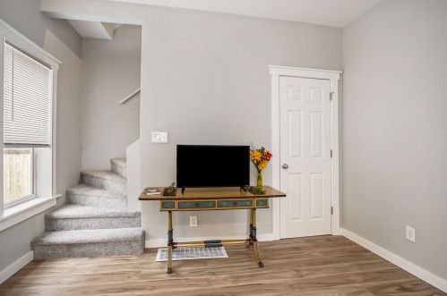 2131 Amherst Ave, Kalamazoo MI  49008-3935 exterior