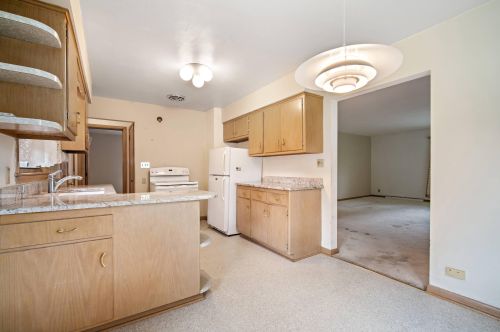 4711 70, Milwaukee WI 53216-1164 exterior