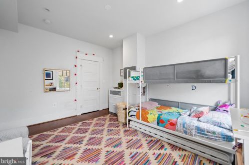 2626 Garfield St, Washington DC 20008-4103 exterior