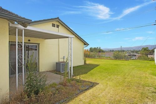 1849 Rolling Hl Dr, Fullerton CA 92835-2250 exterior