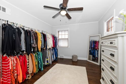 10025 Claremont Ave, Chicago IL 60643-1921 exterior