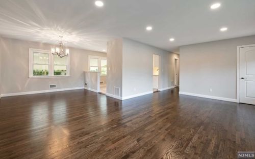 138 Sunset St, Dumont NJ  07628-1506 exterior