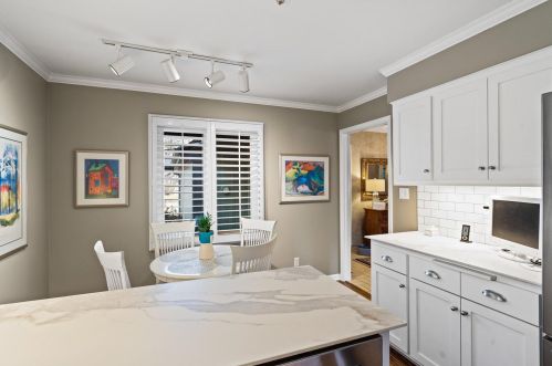 664 Evergreen Ct, Milwaukee WI 53217-1608 exterior