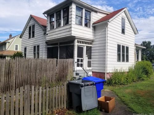 30 Franklin St, Enfield CT 06082-3608 exterior