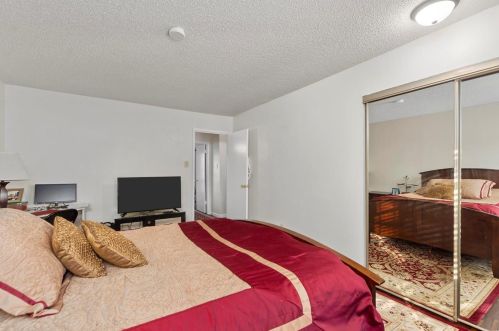 1841 Mansard Dr, Saint Louis MO 63125-2336 exterior