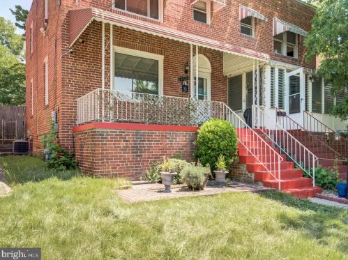 432 Orange St, Washington DC  20032-1622 exterior