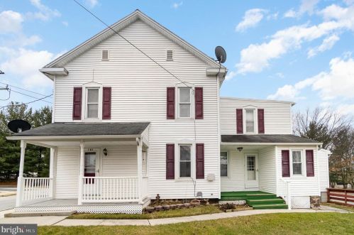 181 Cemetery St, Littlestown, PA 17340-1507