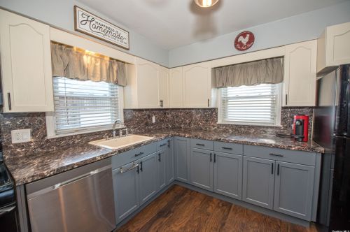 32 Adelaide St, Huntington Station NY 11746-3441 exterior