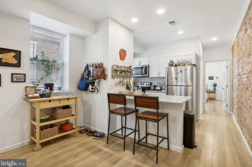 5220 Larchwood Ave, Philadelphia PA 19143-1522 exterior