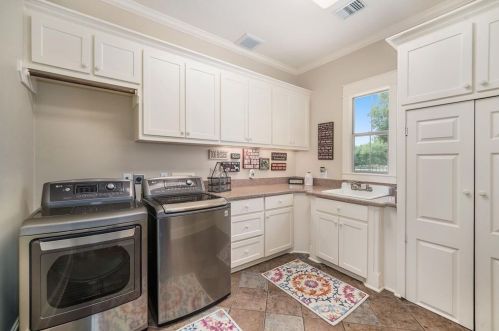 4511 Upper Oxbow Trce, Fulshear TX 77441-4423 exterior