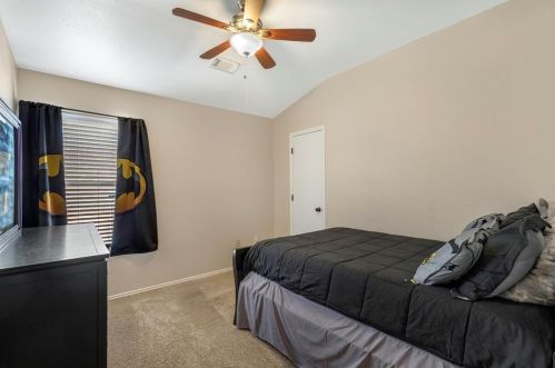 9810 Barr Spg Dr, Humble TX 77396-4228 exterior