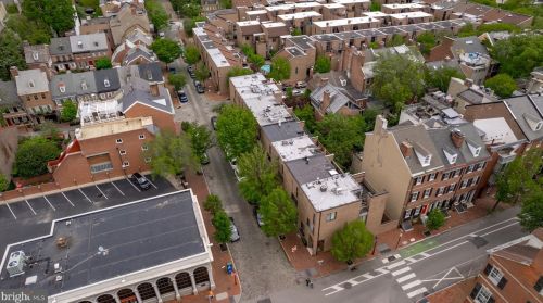 331 2nd St, Philadelphia PA 19122-3324 exterior