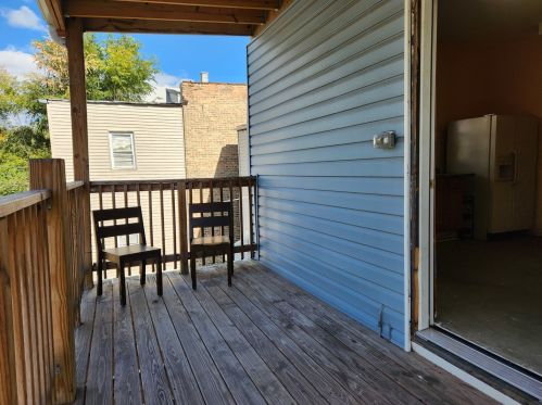 752 Kedvale Ave, Chicago IL 60632-4105 exterior