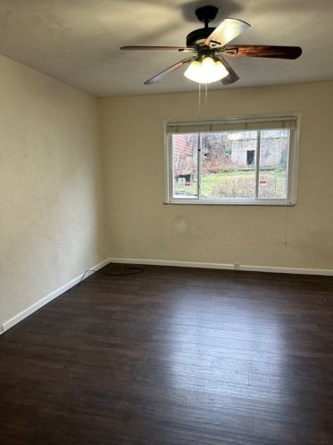 2011 Gregory St, Pittsburgh PA  15203-1641 exterior