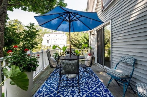 34 Cushing St, Dover NH 03820-3616 exterior