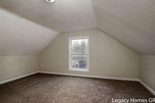 3125 6th St, Meskegon MI  49444-2844 exterior