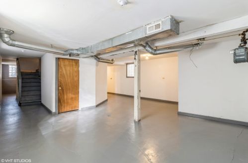 6640 Marshfield Ave, Chicago IL 60636-3302 exterior