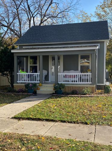 2131 Amherst Ave, Kalamazoo MI  49008-3935 exterior