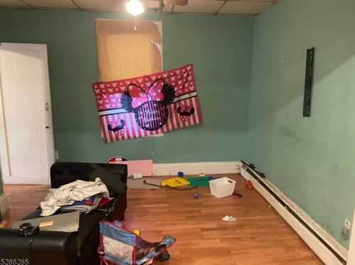 61 Highland St, Paterson NJ 07524-1908 exterior