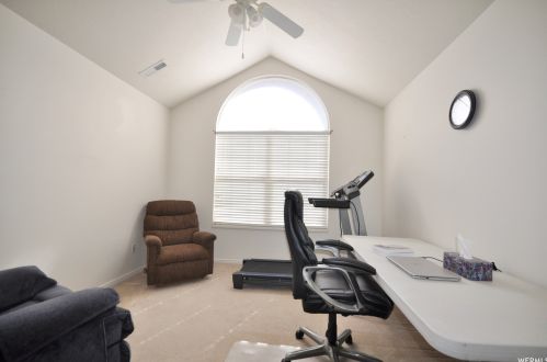 2073 Jordan Villa Dr, Taylorsville UT exterior